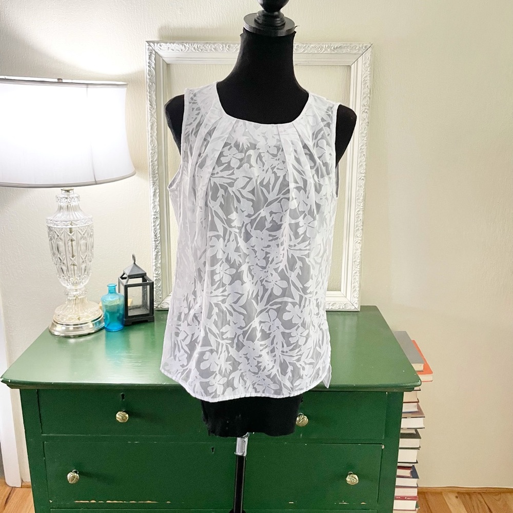 Sweet Liz Claiborne Blouse